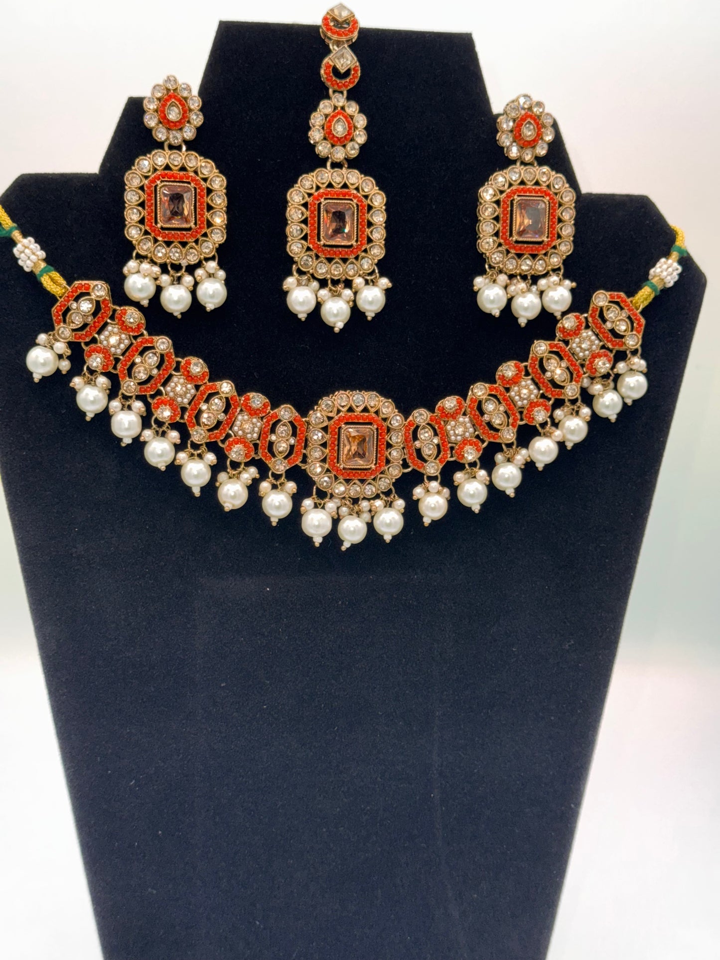 Choker set with Earrings and Tikka